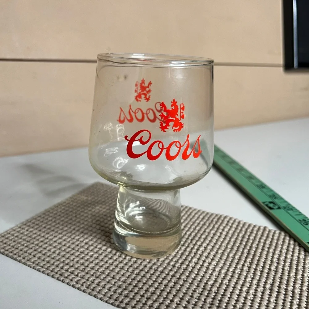 Vintage Coors Banquet Beer Glass Red Script Logo Lion Crest Footed Goblet 5.5